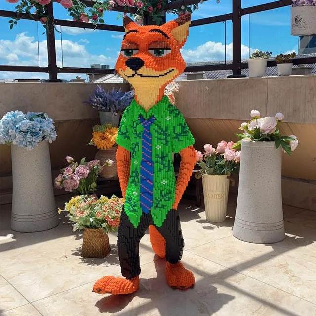 The fox building blocks are one meter huge