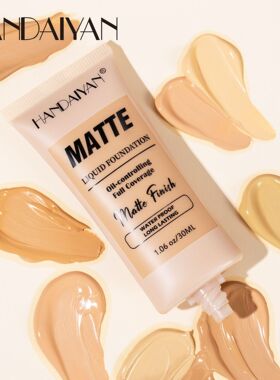 Women's concealer foundation does not remove makeup invisibl