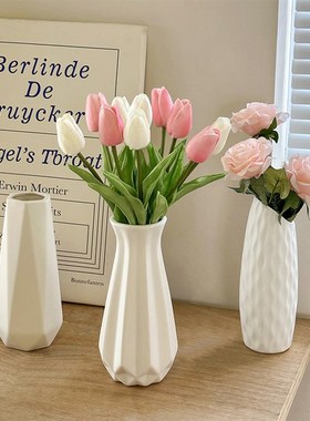 新品白色陶瓷花瓶花盆水养北欧现代创意家K居客厅餐厅干花插花装