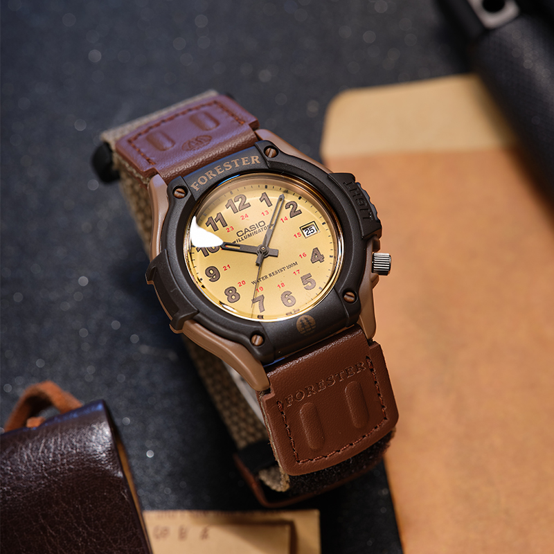 经典复古森林人卡西欧手表男学生初高中青少年女款FT-500WC-5B