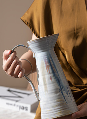 乐梦 白色流釉水壶花瓶创意陶瓷摆件干花花器现代家居艺术装饰品