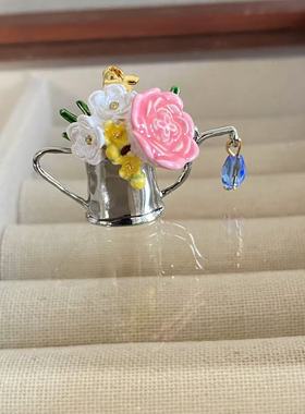 法国小众设计浪漫巴黎系列玫瑰花束花洒水壶项链胸针