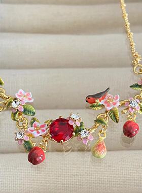 法国珐琅小众设计小鸟梨子项链