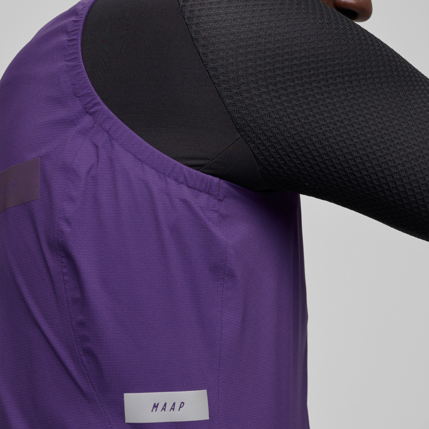 MAAP Men's Atmos Series Windproof and Rainproof Cycling Vest Portable Shadow Purple
