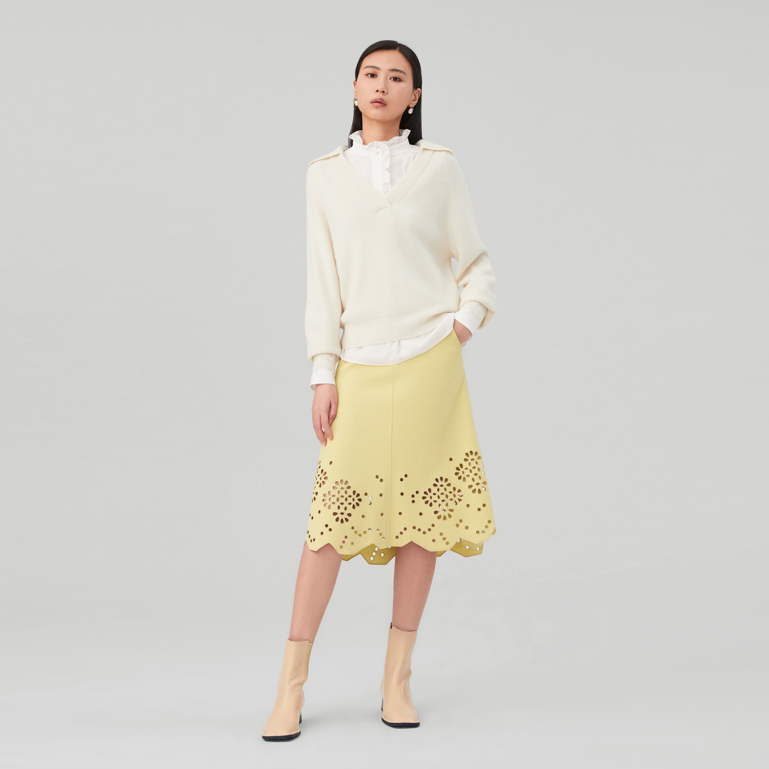 OVVOutlet秋冬新款女装保暖羊绒可脱卸翻领休闲优雅长袖针织衫