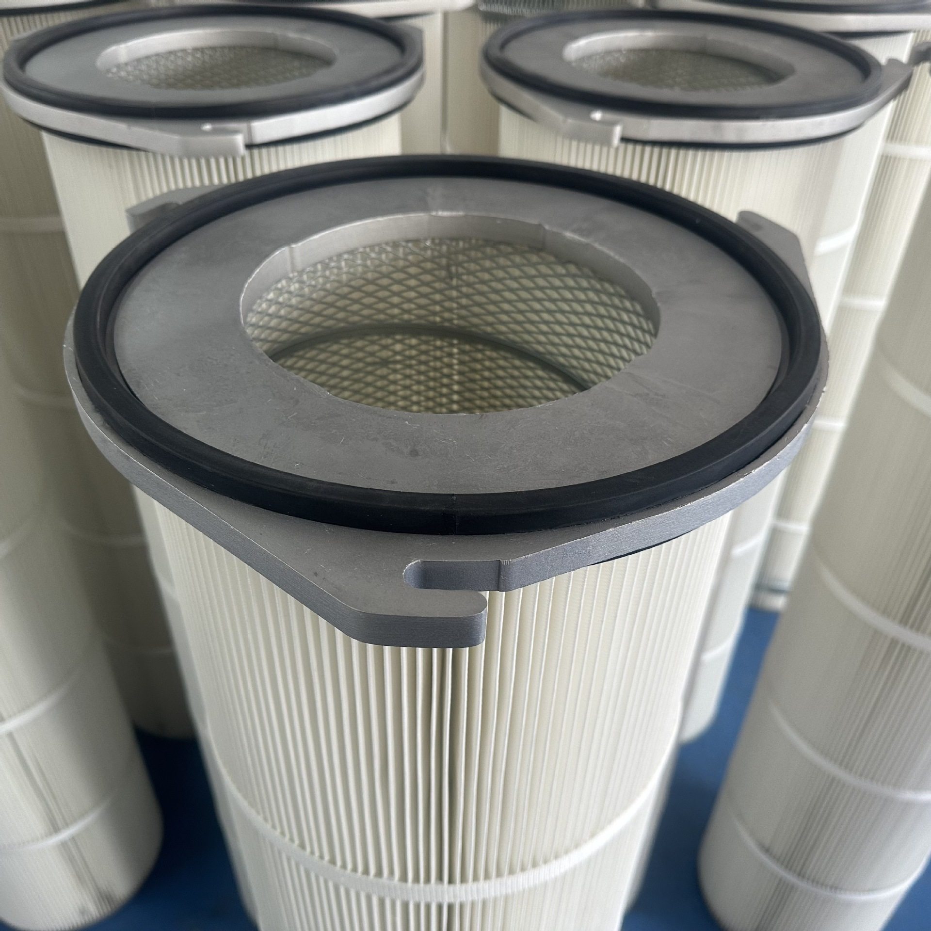 铝盖三耳旋装除尘滤筒工业喷塑 芯PTFE覆膜抛丸机喷砂机除尘滤筒,淘宝优惠券,粉丝福利购,淘宝优惠卷