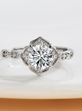 八心八箭镀白金肥正方锆石唯美求婚仿莫桑石满钻开口戒指女可