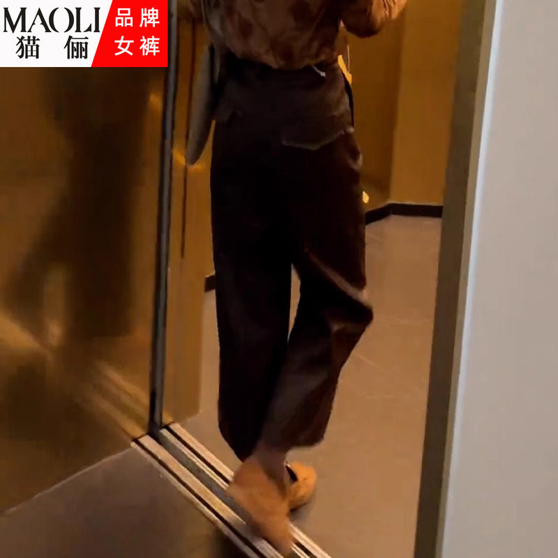 加绒加厚咖色阔腿皮裤女秋冬新款2025流行的爆款高腰九分直筒裤子,淘宝优惠券,粉丝福利购,淘宝优惠卷