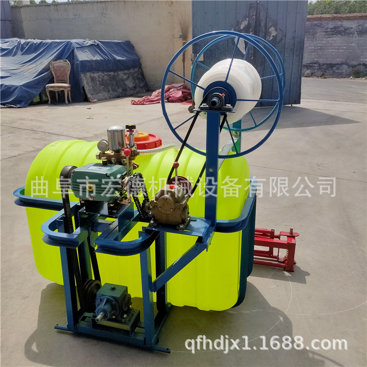 拖拉机后悬挂式打药车 8米展臂喷药机 玉米小麦牵引式打药机 - 图2