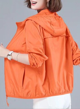 女夏季薄款2024防晒衣新款防晒服外穿宽松大码妈妈U休闲透气短外