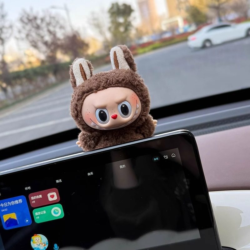 汽车中控屏趴趴拉布布泡泡玛特车载摆件显示屏幕装饰车内饰品可爱,淘宝优惠券,粉丝福利购,淘宝优惠卷