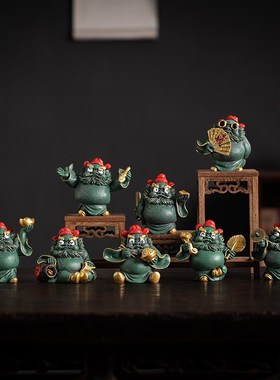 国潮招财钟馗赐福摆件创意天师一定赢个性潮玩办公V室桌面工位装