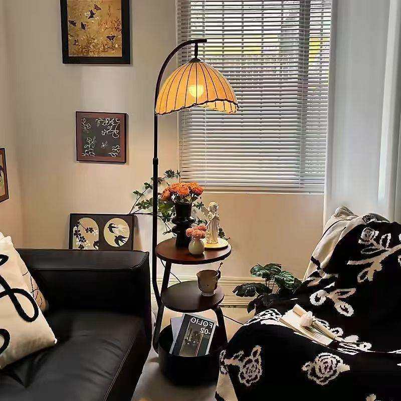 中古风客厅落地灯沙发旁边几高级感床头置物架一体卧室氛围装饰灯,淘宝优惠券,粉丝福利购,淘宝优惠卷