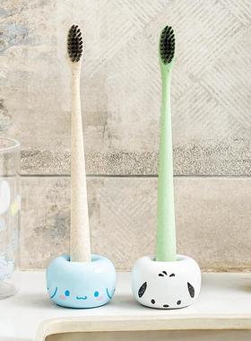 HelloKitty陶瓷多功能摆件装饰办公室桌面个性笔架可爱迷你牙刷架