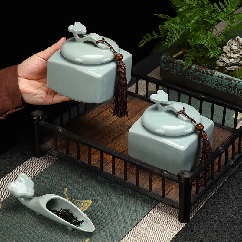 精品汝窑茶叶罐高档密封罐陶瓷罐子绿茶创意散茶储存罐中式送礼装