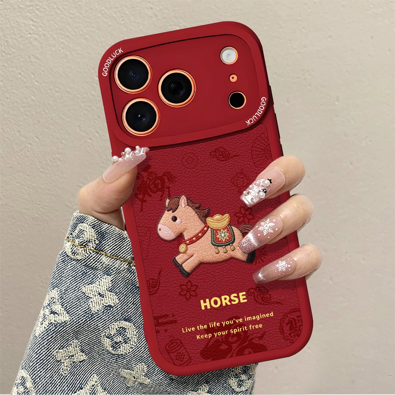 红色苹果超漂亮马上有钱适用苹果17promax手机壳红色iPhone16pro可爱小马挂绳15plus皮纹14中国风13创意12peo,淘宝优惠券,粉丝福利购,淘宝优惠卷