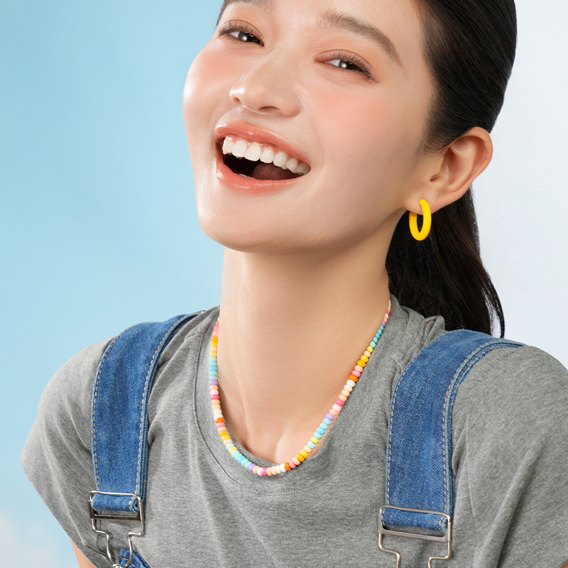 【所有女生的衣橱直播间】桑蕾小波波球耳钉即兴旅行游乐场项链