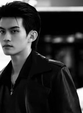 吾岸樊霄同款项链男友生日礼物