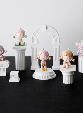 泡泡玛特家居陈列摆件静物拍照
