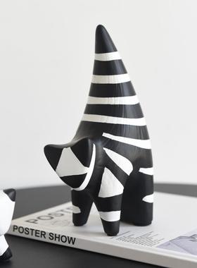 级感抽象术小高猫酒现代样板间柜书房GQB家居装饰艺品摆件创意摆