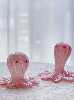 可爱粉色章c鱼八爪鱼造型纯手工玻璃家居摆件桌面镇纸拍照摄影道