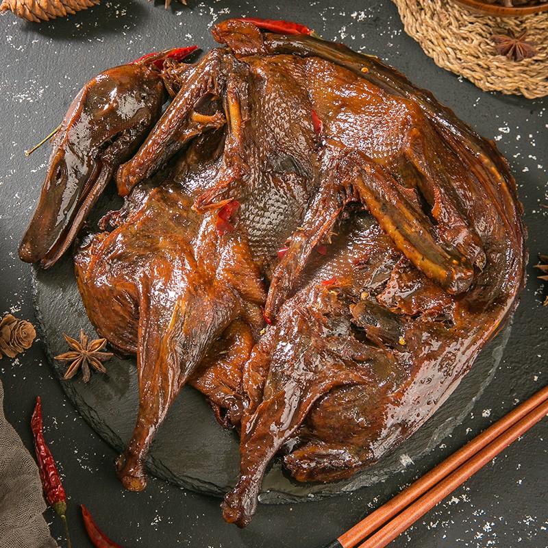 新金泰酱板鸭湖南常德正宗特产手撕鸭肉香辣美食小吃零食开袋即食 - 图0