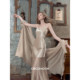 ຊຸດຜ້າບ່ຽງ shawl suspender ບັນຍາກາດທີ່ສວຍງາມ