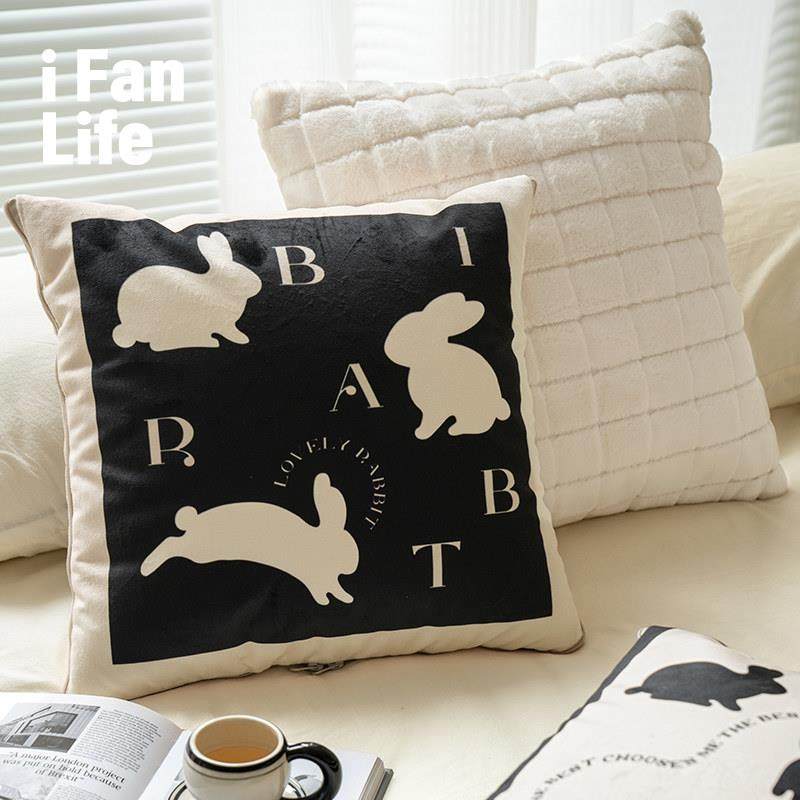 范店多米妮可抱枕被子两用毯子二合一办公室午睡折叠枕头汽车靠垫,淘宝优惠券,粉丝福利购,淘宝优惠卷