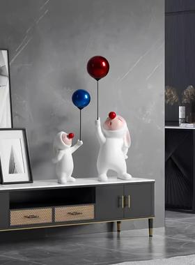 轻奢高档网红气球兔子电视柜两边桌面装饰品摆件客厅落地家居玄关