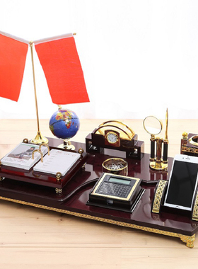 热销高档办公室桌面摆件装饰品创意工艺品老板P文台笔筒摆设送领