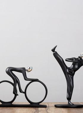 北欧风人物雕塑装饰品小摆件现代简约家居电视酒柜摆设抽象工艺品