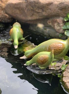 户外陶瓷动物可爱鸭子喝水摆件庭院花园水池鱼池水景装饰造景布置