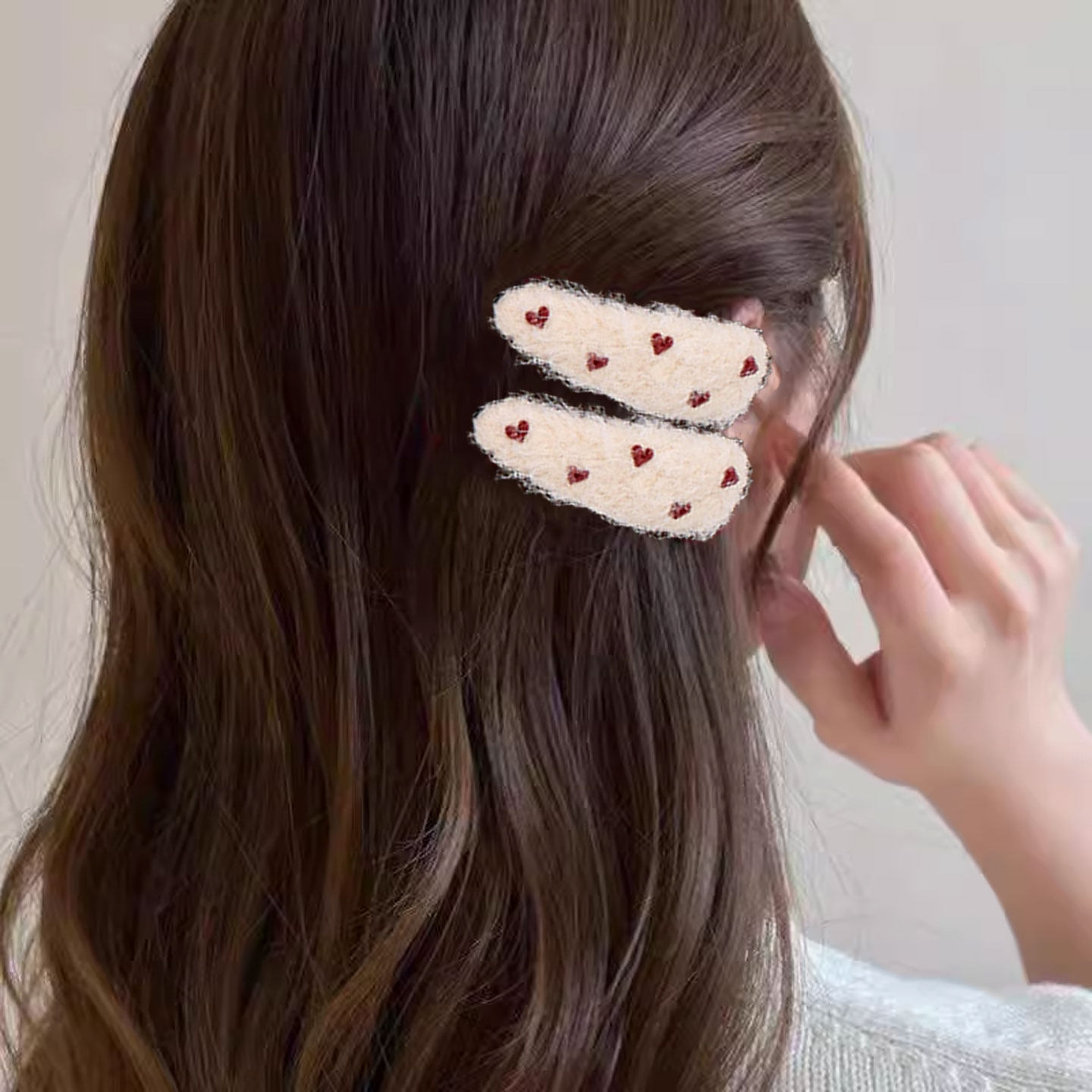毛绒爱心发夹女侧边夹碎发夹bb夹格子发卡2025新款刘海夹边夹头饰,淘宝优惠券,粉丝福利购,淘宝优惠卷
