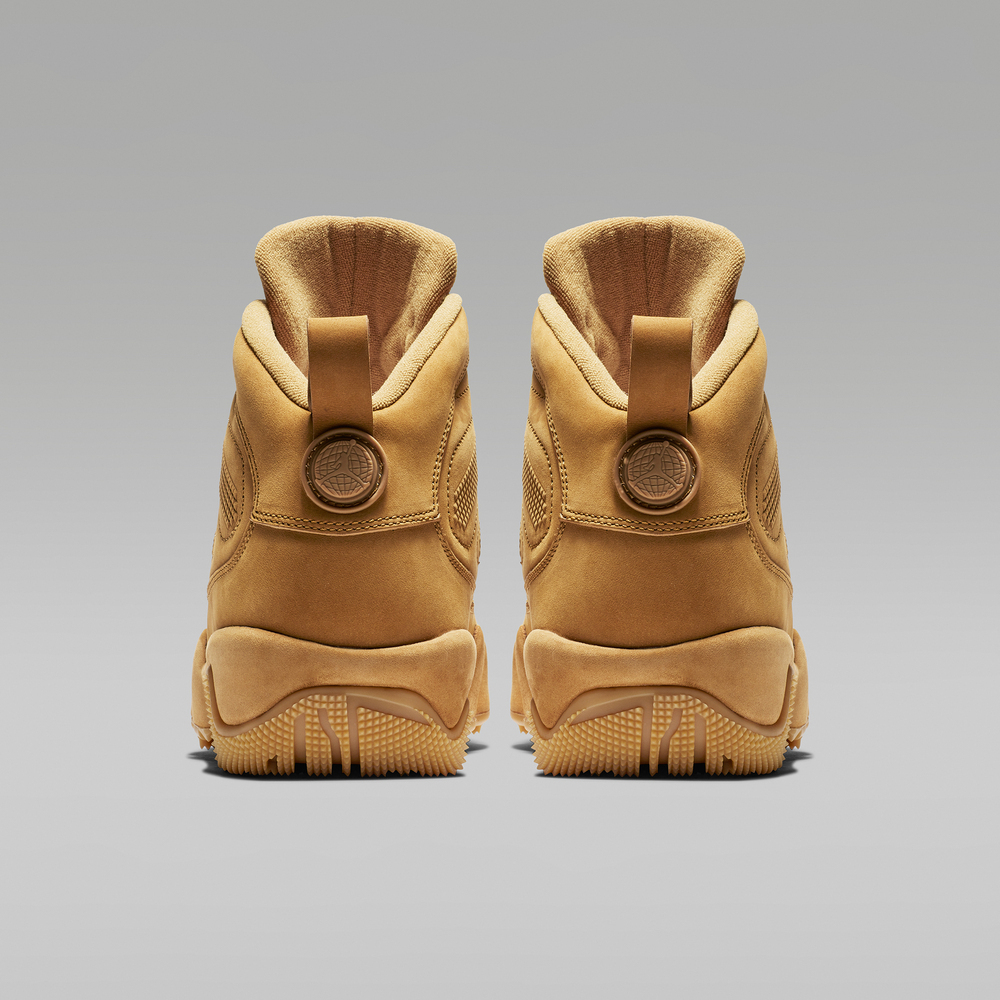 NIKE耐克男子AIR JORDAN 9冬日户外靴子AJ9运动休闲鞋AR4491-700 - 图2