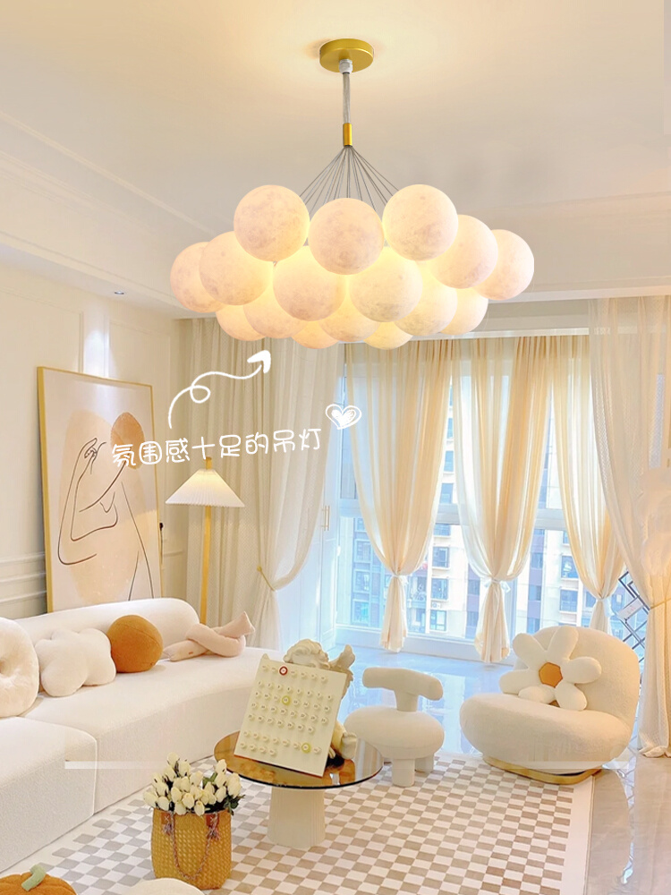 客厅吊灯北欧卧室灯具现代简约创意月球泡泡灯餐厅儿童房星球灯饰 - 图2