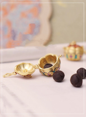 瓜瓞925古法金可打开香囊球吊坠