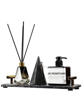 轻奢样板间卫生间浴室柜洗手台花艺摆件托盘香薰卫浴组合软装饰品