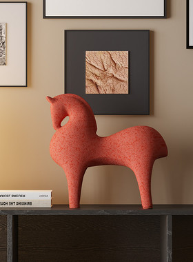 红色陶瓷马办公室桌面装饰摆件客厅壁龛书柜酒柜玄关高档乔迁礼物