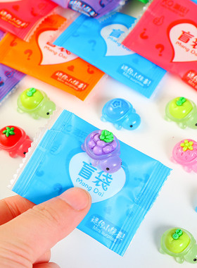 夜光小号水果蔬菜乌龟惊喜盲袋树脂潮玩盲盒车载桌面摆件儿童装饰