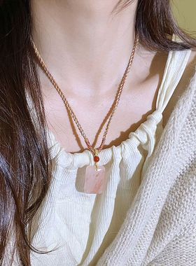 《西柚氧》金丝玉吊坠女款桃花酿祥云锁无事牌手工编绳高级项链