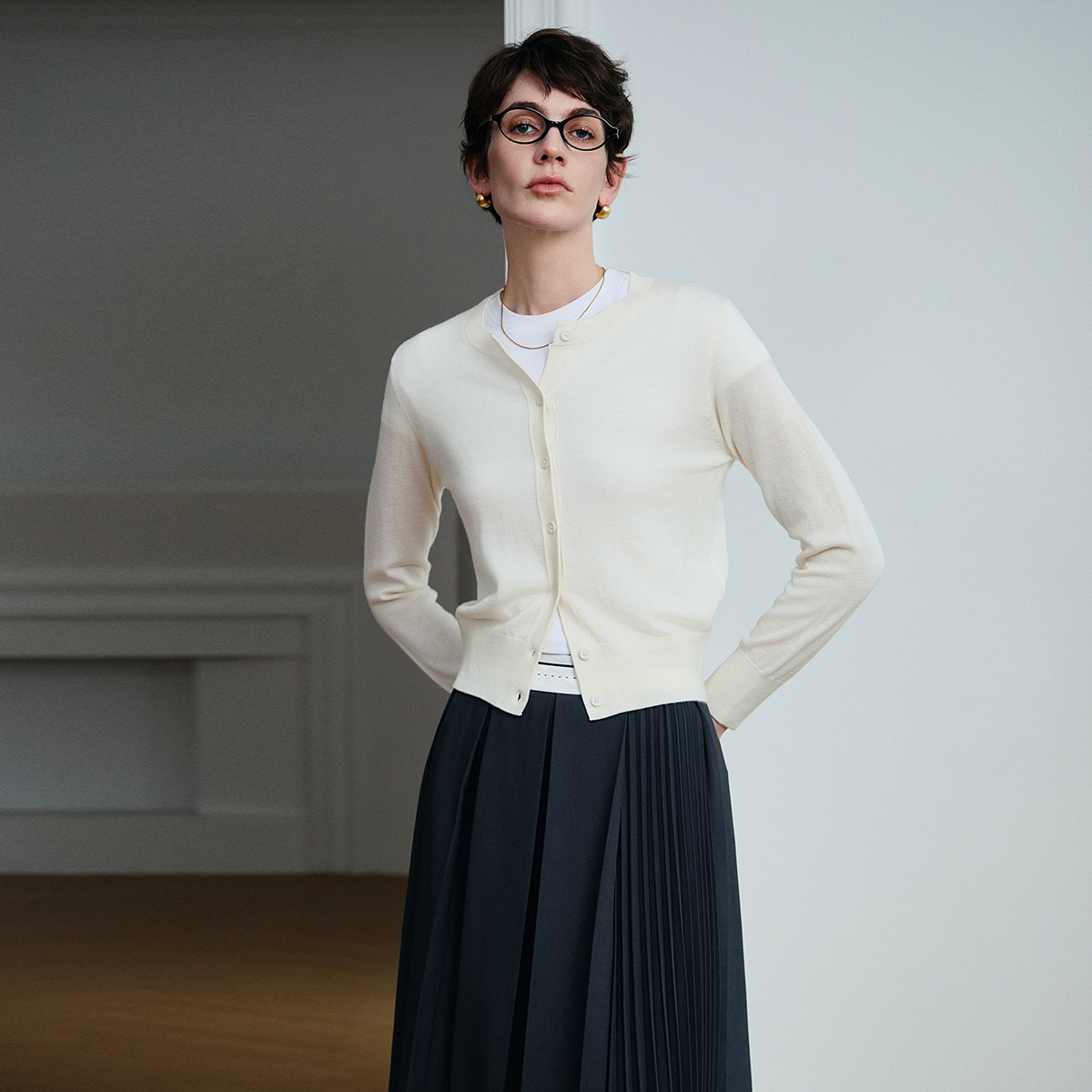 CROWNLESS未冕48支可机洗精纺羊毛圆领针织开衫 - 图2