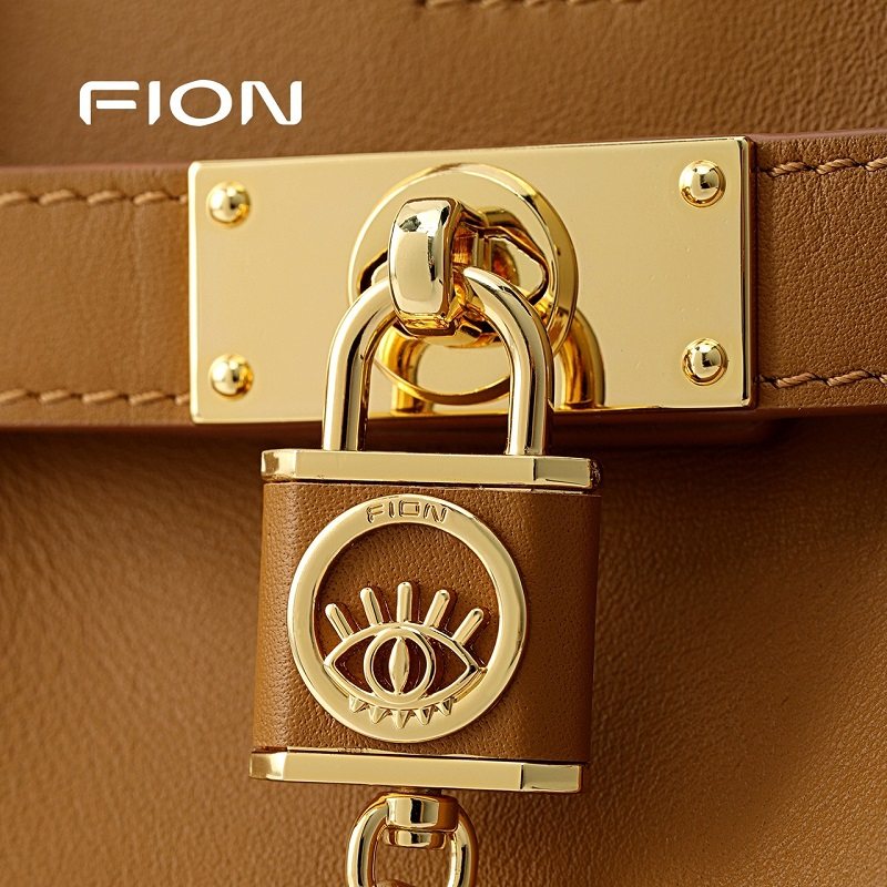 Fion/菲安妮轻奢夏季新款女士水桶包简约日常通勤单肩斜挎两用包,淘宝优惠券,粉丝福利购,淘宝优惠卷