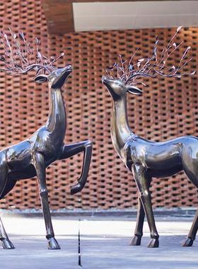 大型抽象仿铜色梅花鹿雕塑摆件会所售楼部玻璃钢室内景观装饰道具