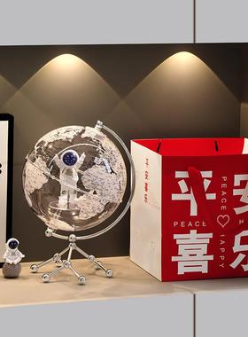 轻奢地球仪摆件太空人太空人办公室酒柜装饰品生日礼物高级感小众
