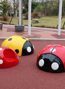 游乐场仿真甲虫雕塑模型摆件玻璃钢七星瓢虫幼儿园草坪井盖装饰品