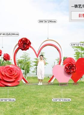 户外巨型不锈钢玫瑰花玻璃钢雕塑景区网红打卡商场景观装饰摆件