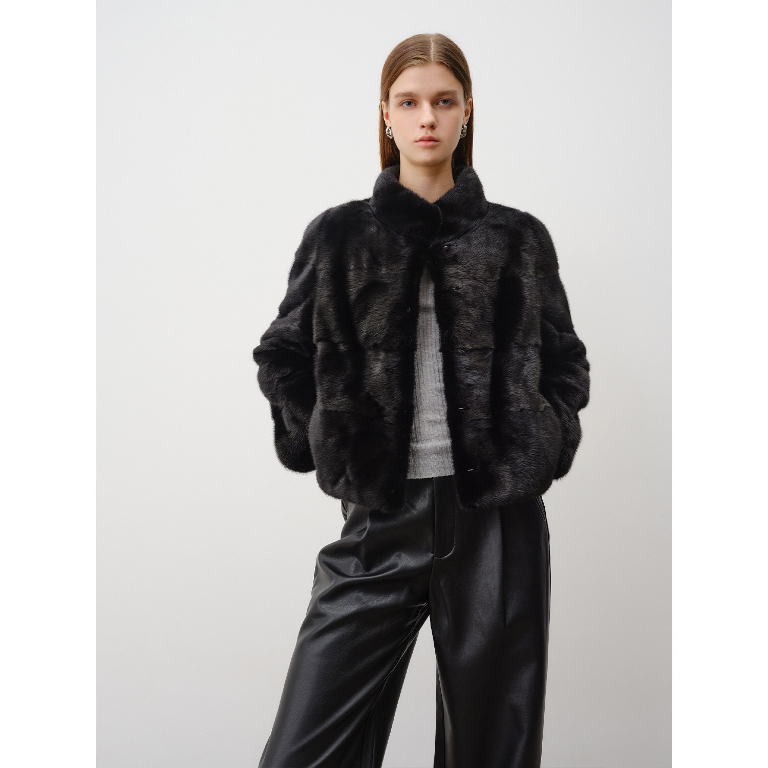 北欧传奇丨进口水貂外套女2025冬季新款短款横排黑色整貂母貂皮草,淘宝优惠券,粉丝福利购,淘宝优惠卷