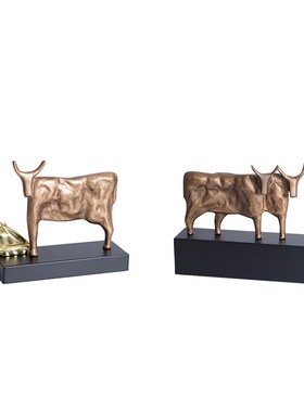 现代新中式样板间创意金属牛摆件客厅玄关书房P家居装饰品摆设动