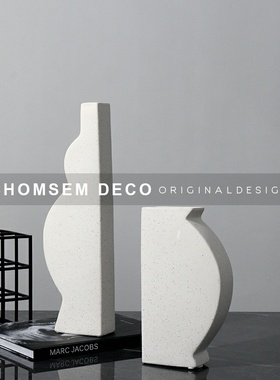 现代简约白色沙釉陶瓷插花器样板房间售楼处家居桌U面玄关花瓶摆