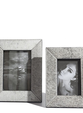 现代轻奢风样板间样品屋展q示中心卧G室客厅个性创意组合相框软装